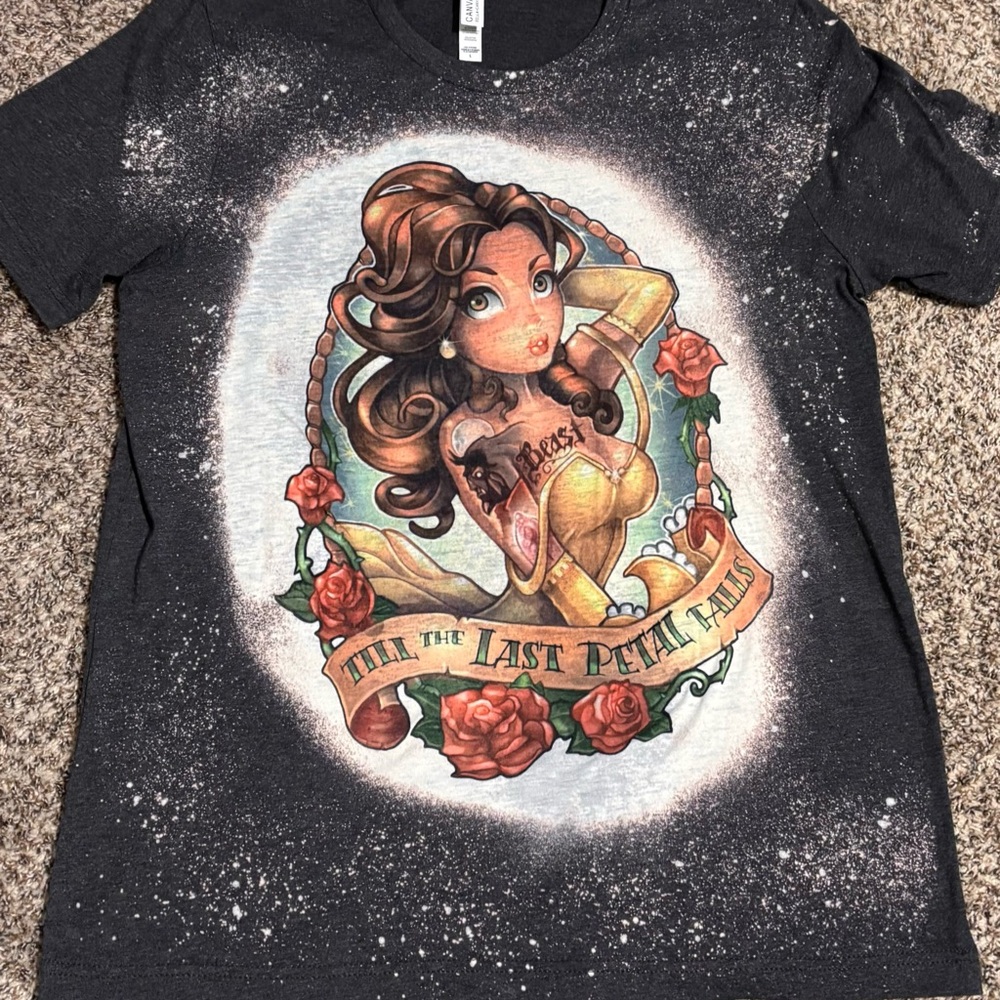 Custom Women’s Bleach Splatter Pin Up Belle Tee. Size Large